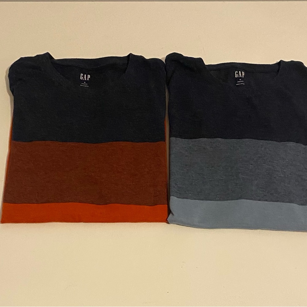 GAP Dual Colorblock Tees - Navy, Orange, Gray, Light Blue - Size Medium Men’s